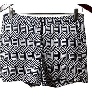 BODEN Navy/White Multi Geometric Mid-Rise Stretch Trouser Shorts Women's Sz. 4